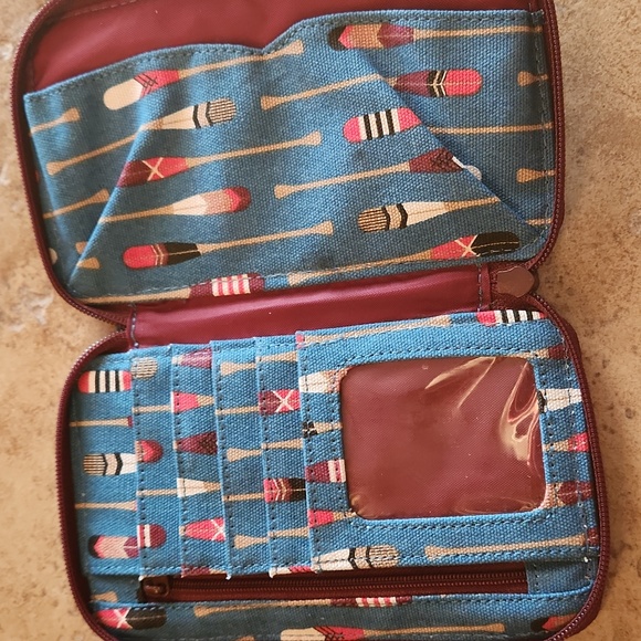 Kavu Blue Paddle Print Wallet And Phone Carrier - Picture 3 of 7